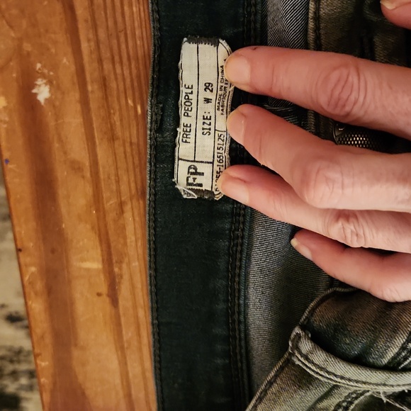 Free People overdyed green jeans very cool 29 - Picture 3 of 7